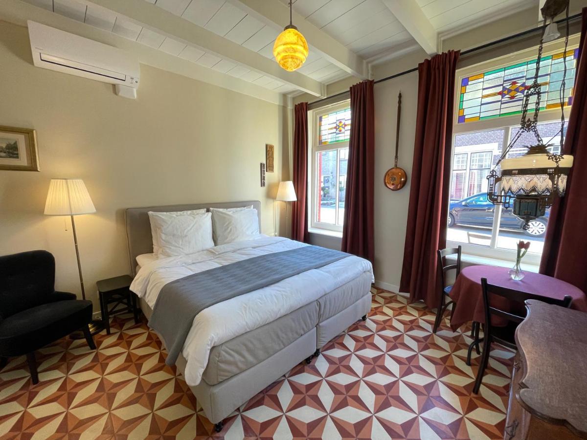 Bnb 'T Ambacht - Boutique Hotel Hendrik-Ido-Ambacht Екстер'єр фото